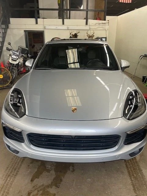 2017 Porsche 958 Cayenne S - Image 3 of 14
