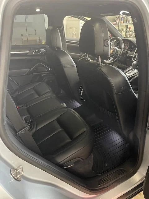 2017 Porsche 958 Cayenne S - Image 12 of 14
