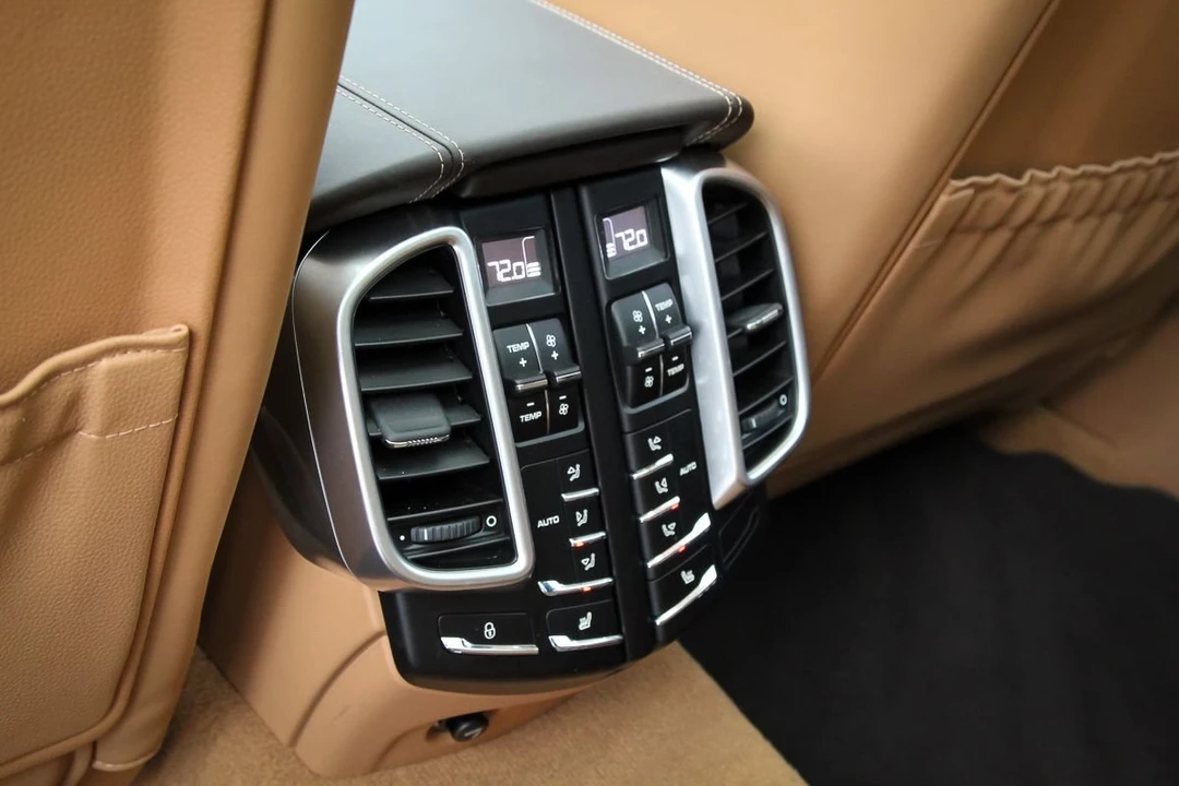 2017 Porsche 958 Cayenne Turbo S - Image 20 of 28