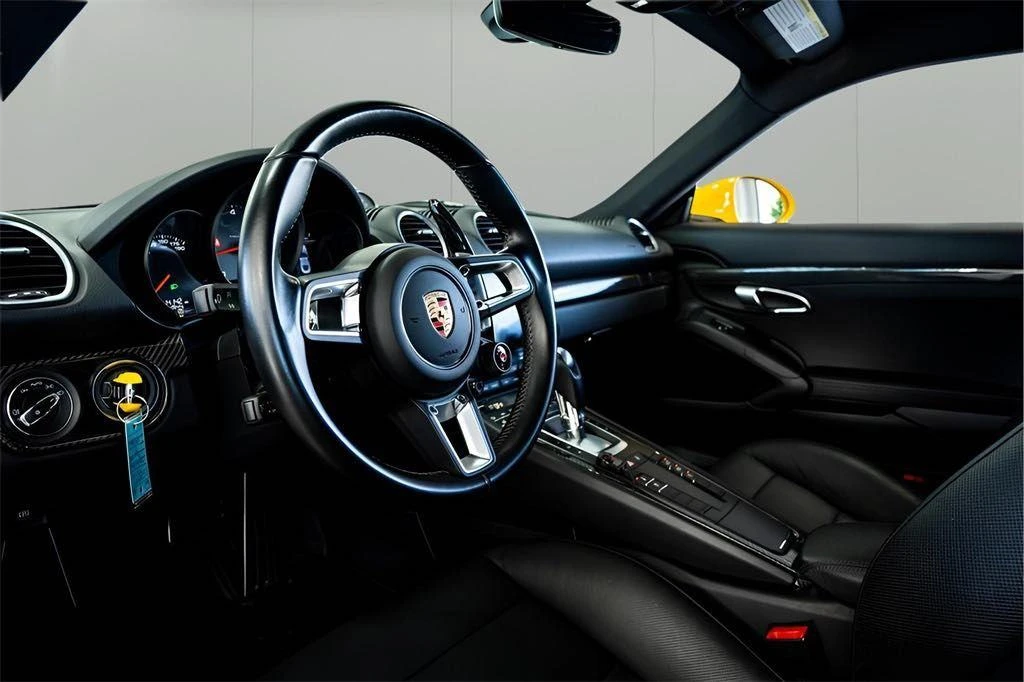 2017 Porsche 718 Cayman S - Image 5 of 15