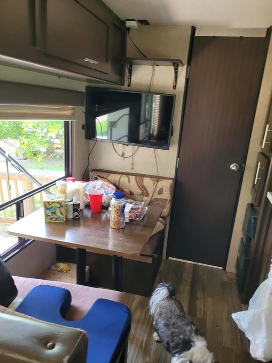 2017 Forest River Cherokee - Image 4 of 4