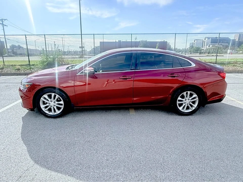 2017 Chevrolet Malibu - Image 4 of 9
