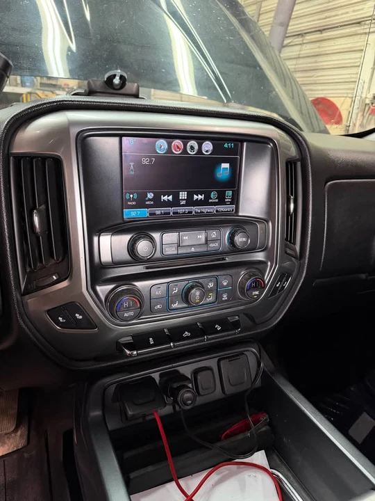 2017 Chevrolet Silverado 3rd Gen - Image 15 of 18