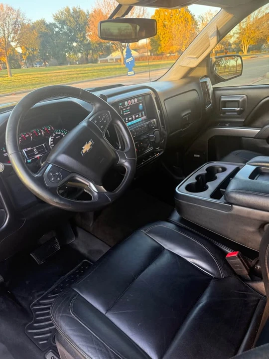 2017 Chevrolet Silverado 3rd Gen - Image 5 of 7