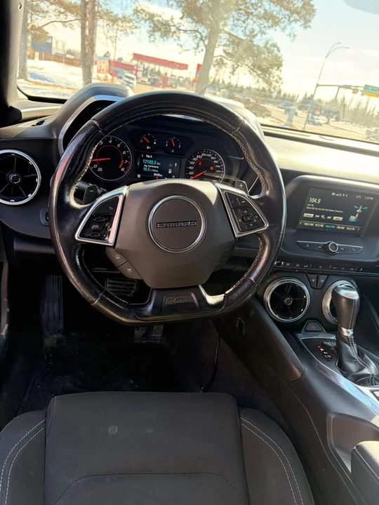 2017 Chevrolet Camaro 6th Gen - Image 10 of 11