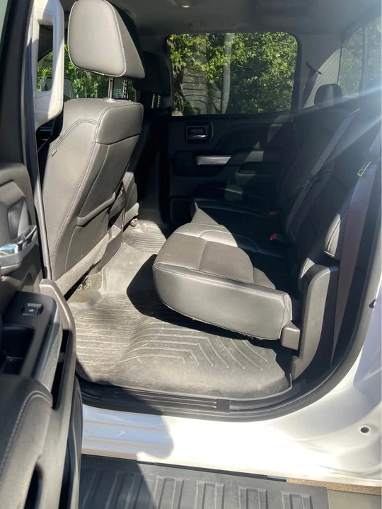 2017 Chevrolet Silverado Heavy Duty 3rd Gen - Image 4 of 5