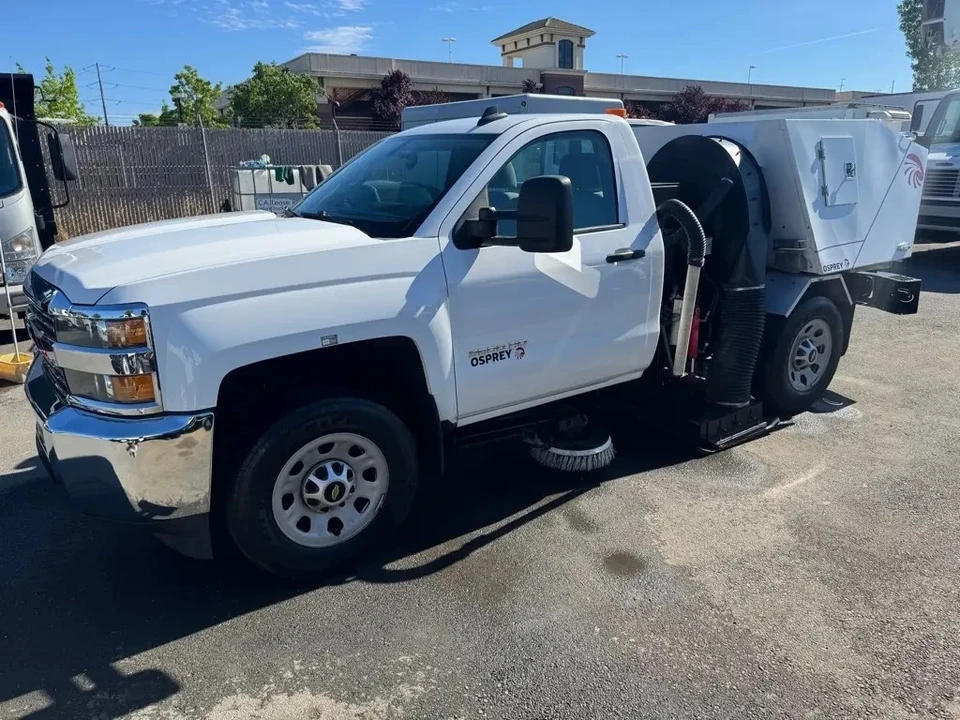 2017 Chevrolet Silverado Heavy Duty 3rd Gen - Image 5 of 5