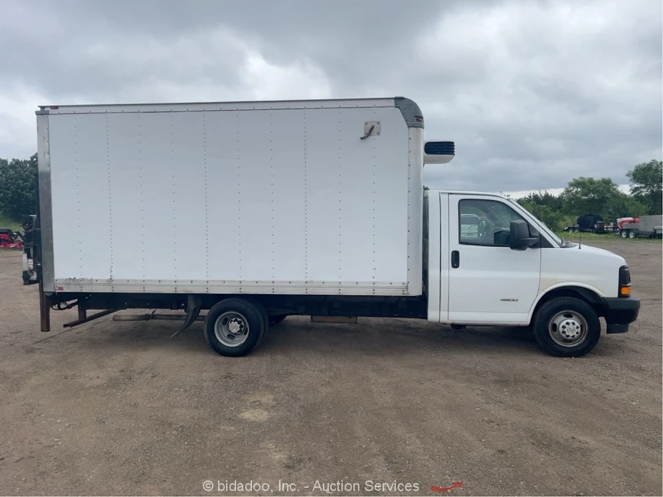 2017 Chevrolet Silverado Heavy Duty 3rd Gen - Image 6 of 12