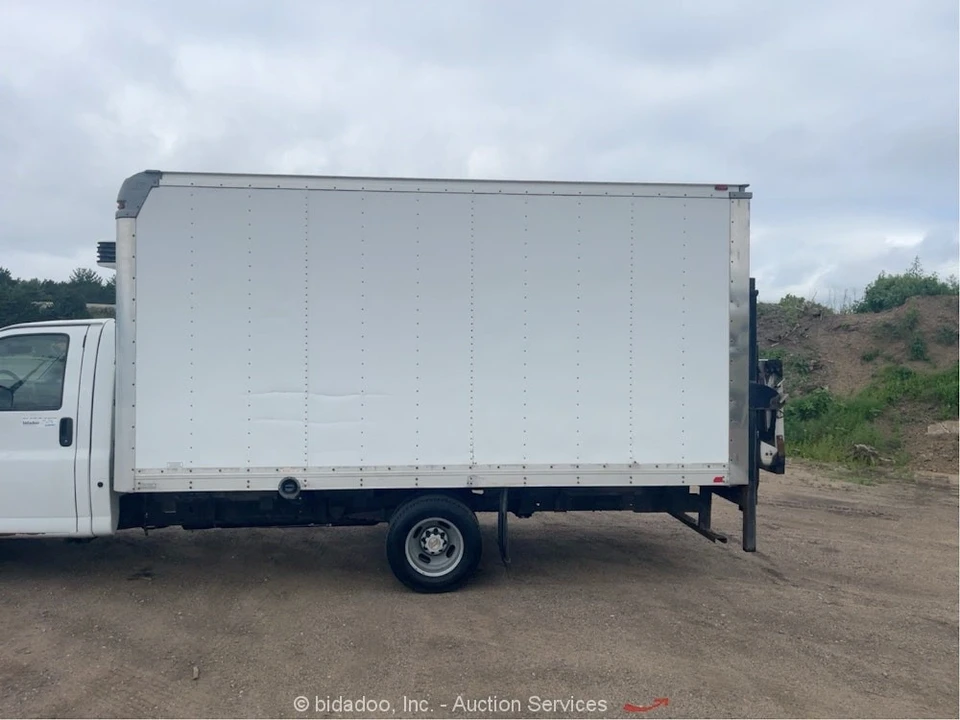 2017 Chevrolet - Image 9 of 12