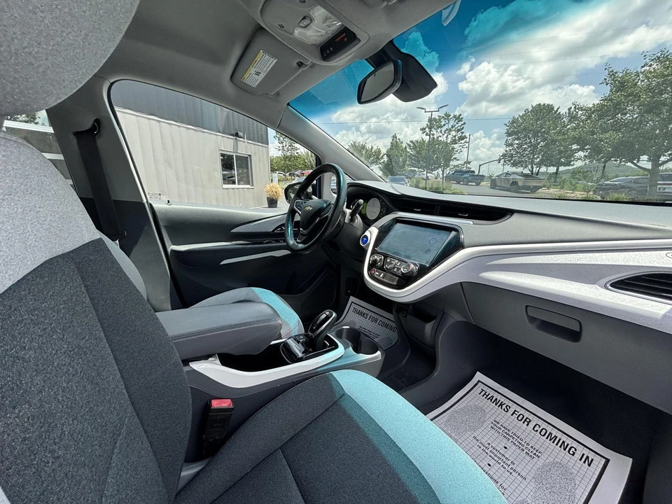 2017 Chevrolet Volt - Image 17 of 27