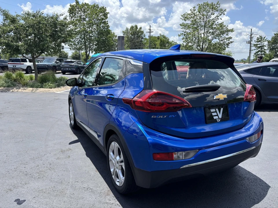 2017 Chevrolet Volt - Image 7 of 27