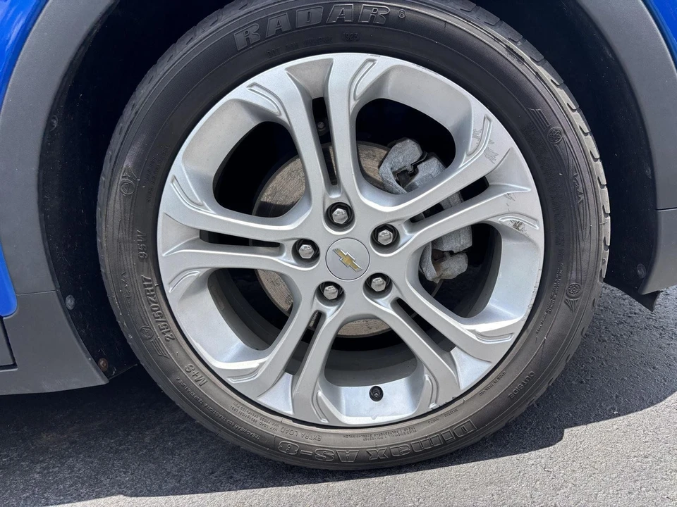 2017 Chevrolet Volt - Image 13 of 27