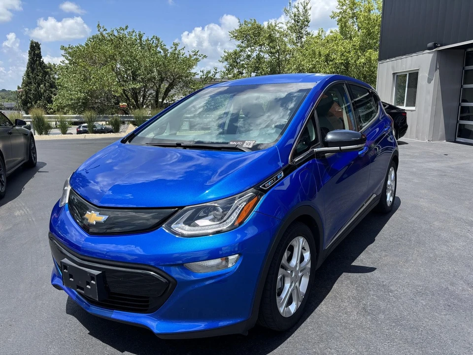 2017 Chevrolet Volt - Image 5 of 27