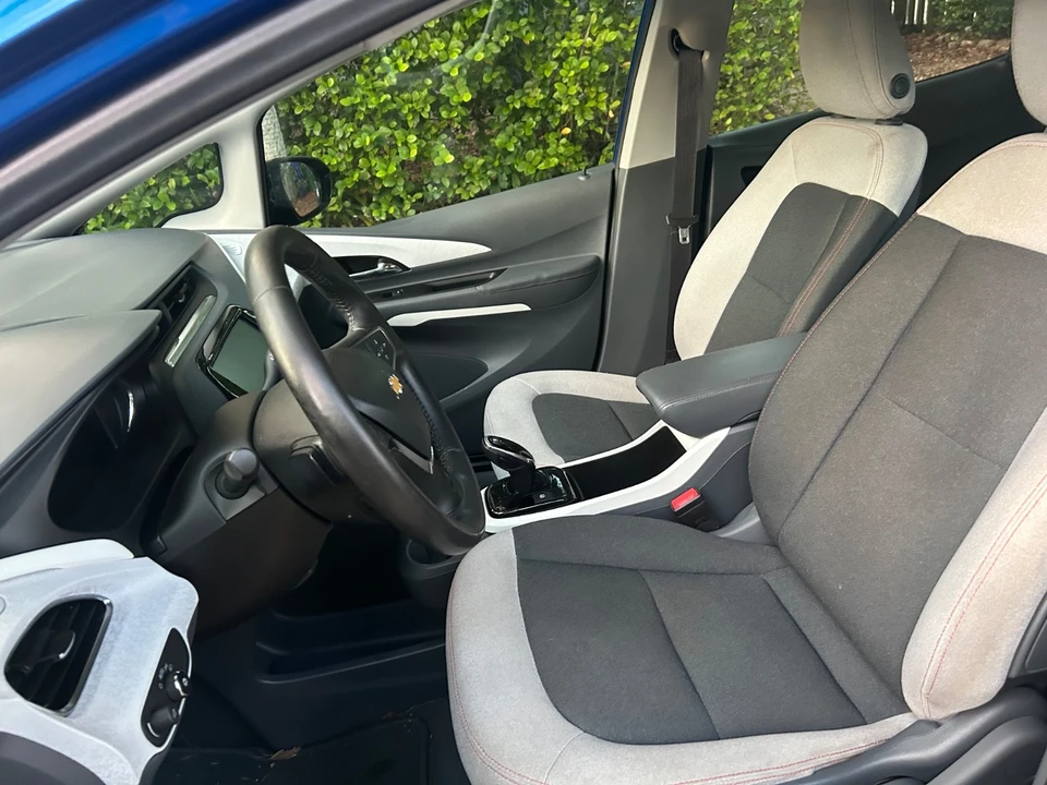 2017 Chevrolet Volt - Image 8 of 9