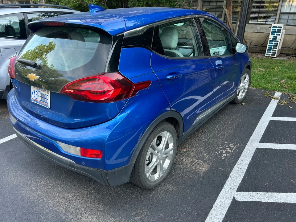 2017 Chevrolet Volt - Image 3 of 9