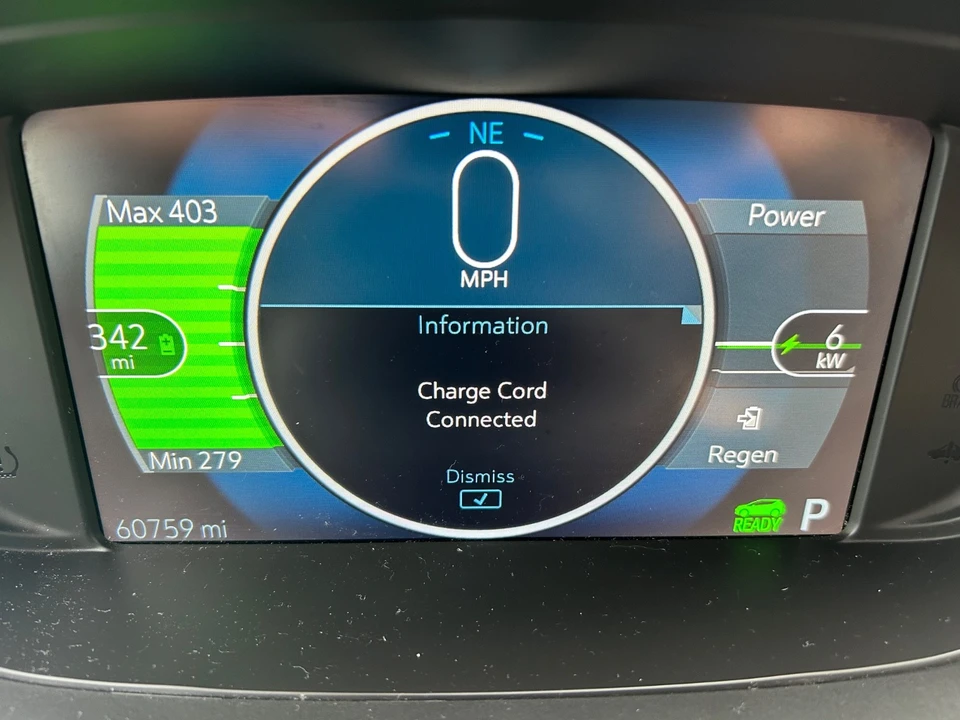2017 Chevrolet Volt - Image 5 of 9
