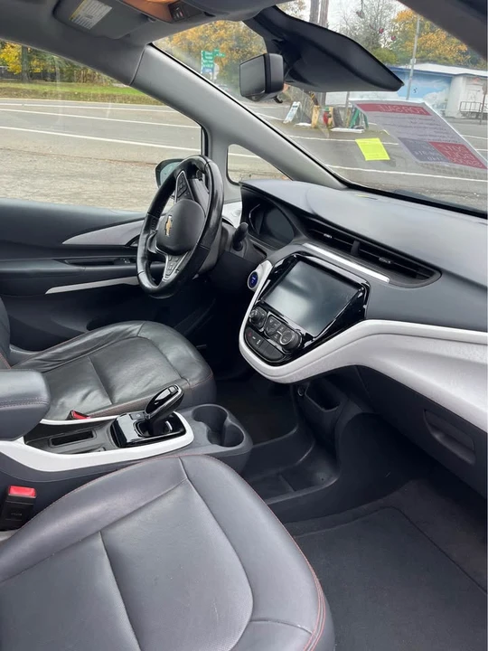 2017 Chevrolet Volt - Image 2 of 5