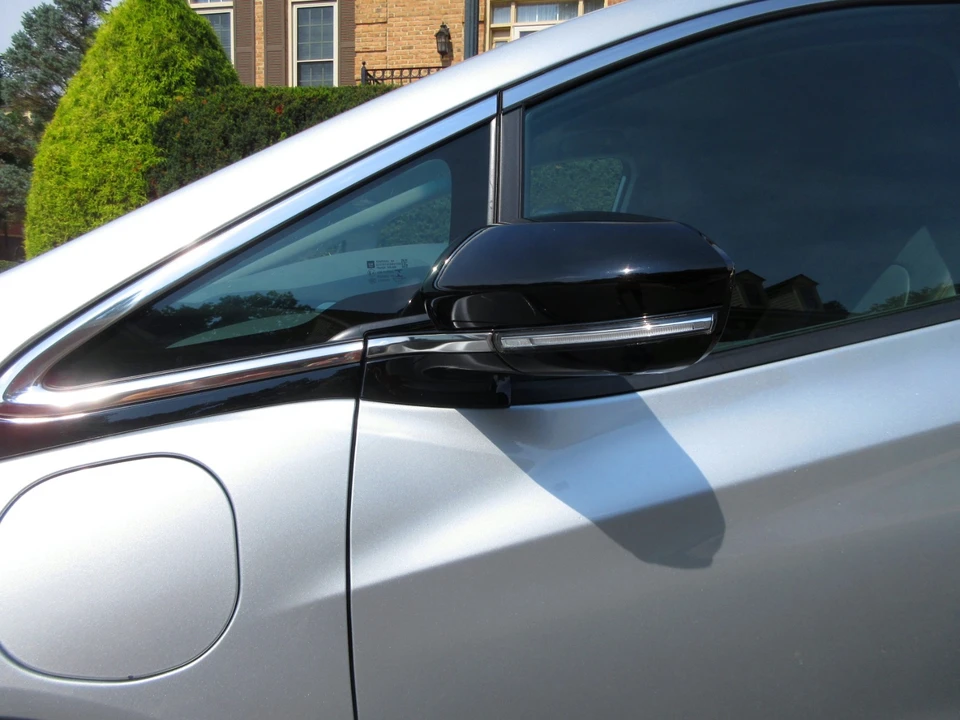 2017 Chevrolet Volt - Image 10 of 31