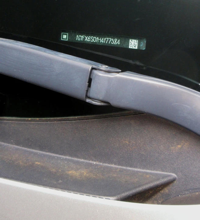 2017 Chevrolet Volt - Image 6 of 31
