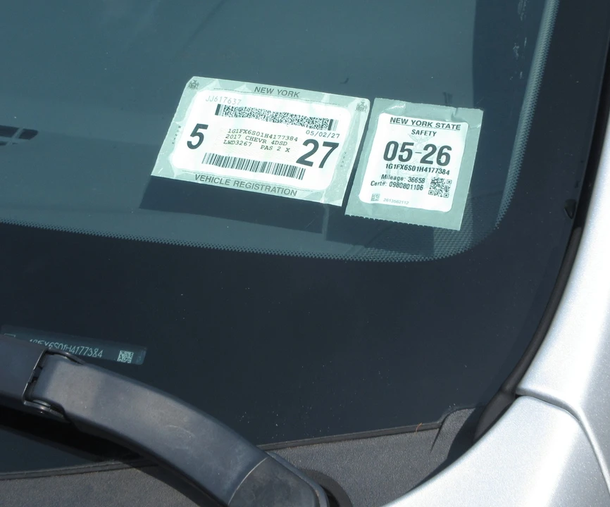 2017 Chevrolet Volt - Image 5 of 31