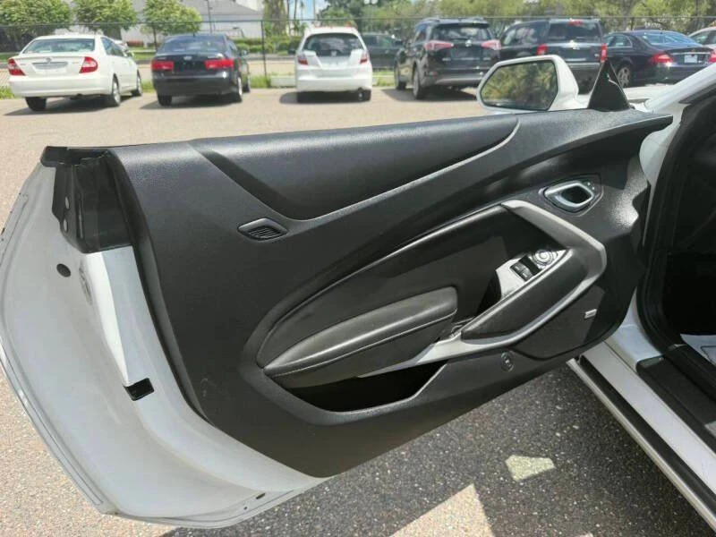 2017 Chevrolet Camaro 6th Gen - Image 11 of 17
