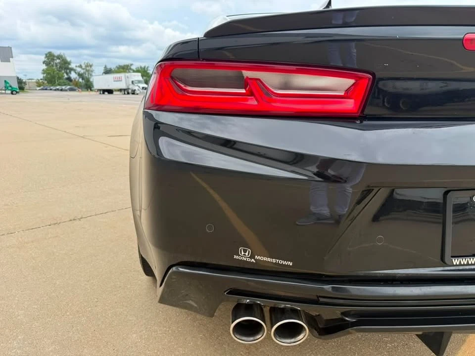 2017 Chevrolet Camaro 6th Gen - Image 6 of 12