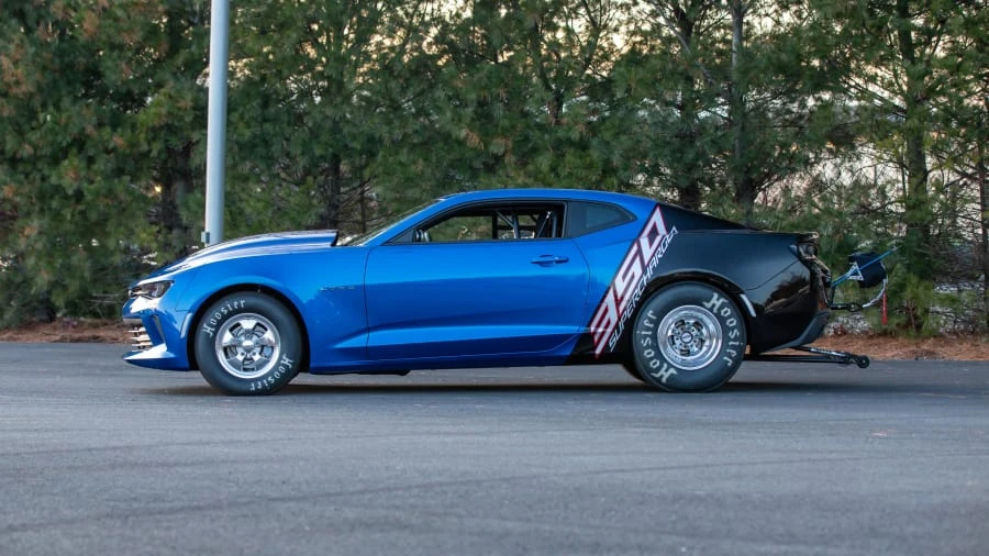 2017 Chevrolet Camaro 6th Gen - Image 2 of 18