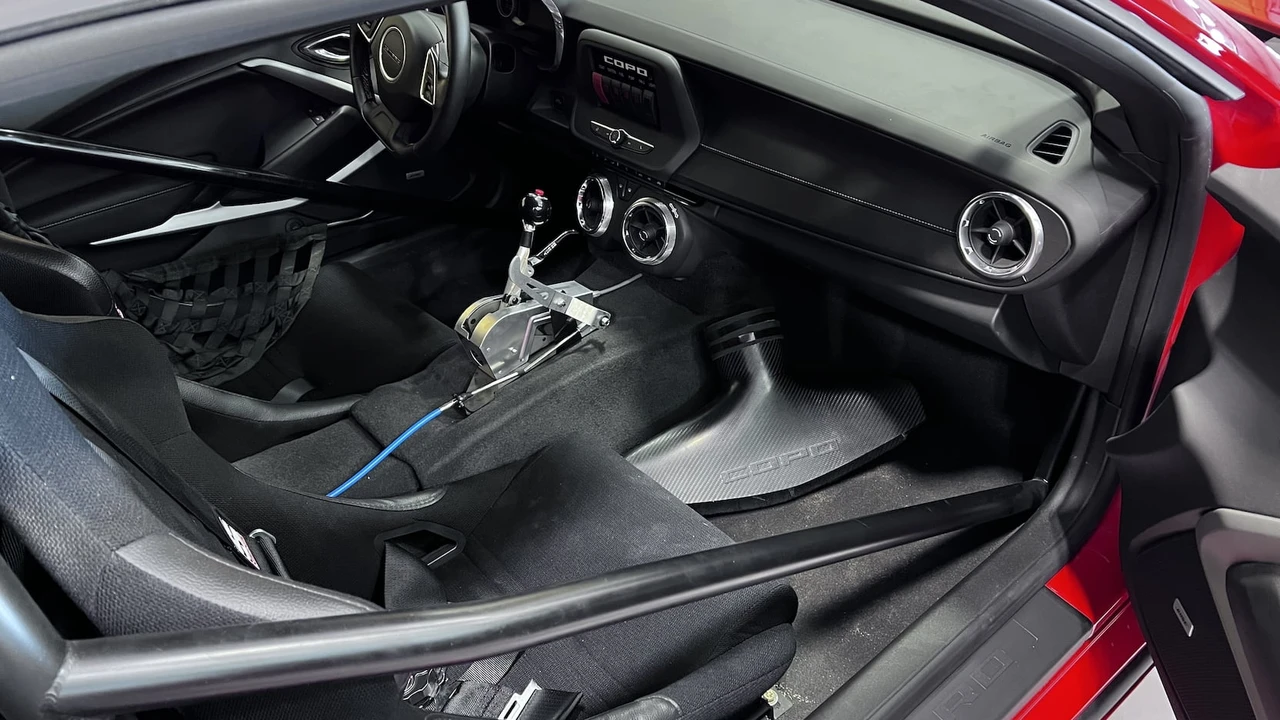 2017 Chevrolet Camaro 6th Gen - Image 8 of 18