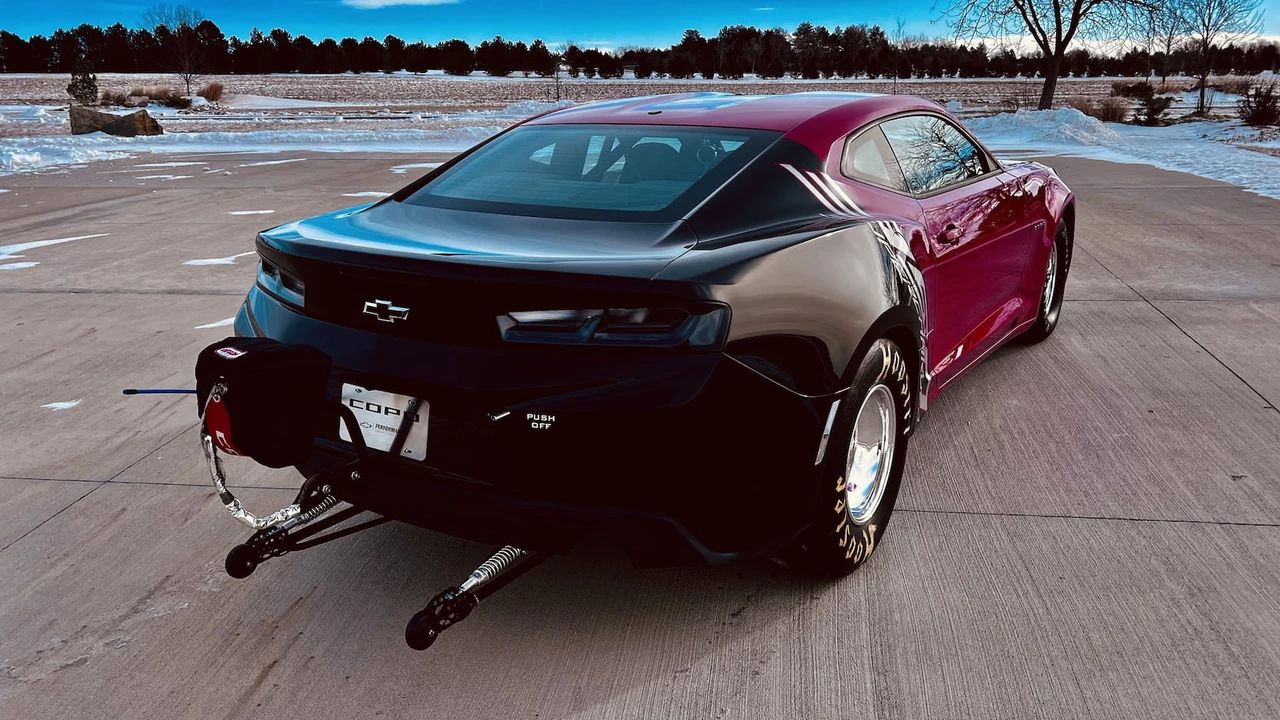 2017 Chevrolet Camaro 6th Gen - Image 13 of 18