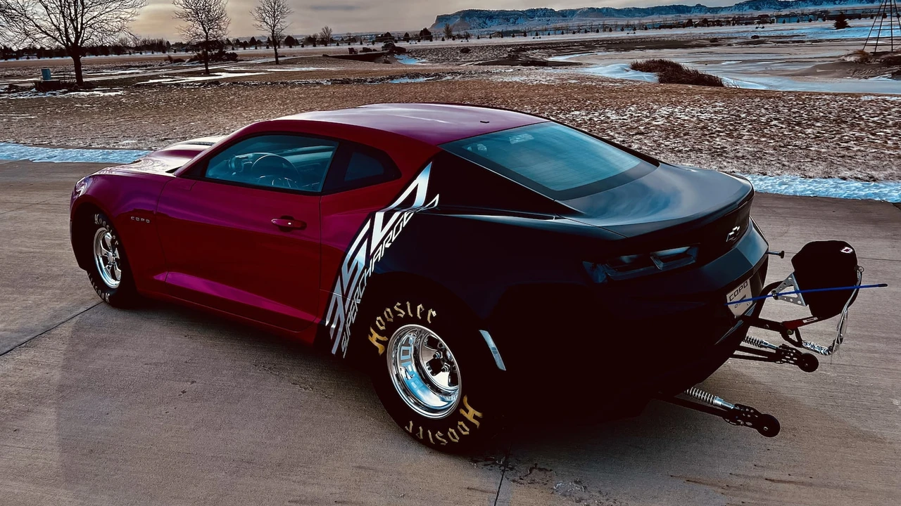 2017 Chevrolet Camaro 6th Gen - Image 16 of 18