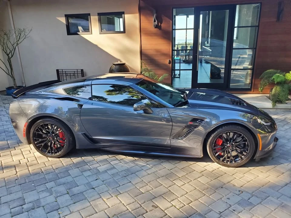 2017 Chevrolet Corvette C7 Z06 - Image 2 of 19
