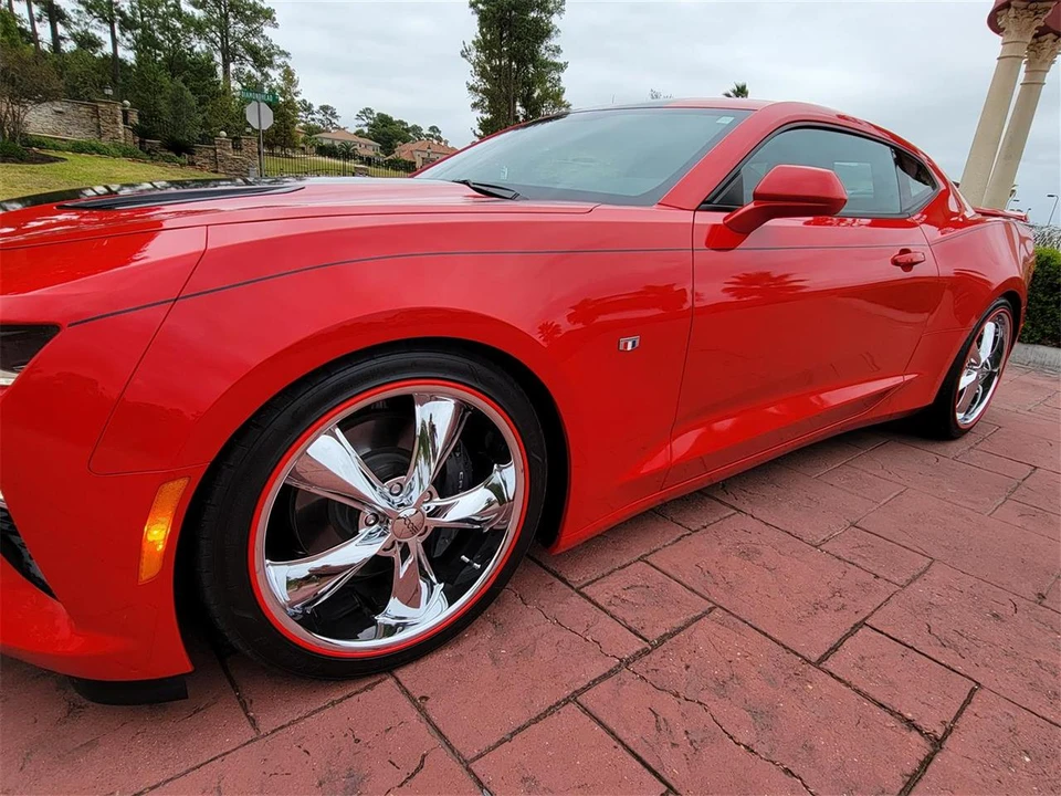 2017 Chevrolet Camaro 6th Gen - Image 7 of 31