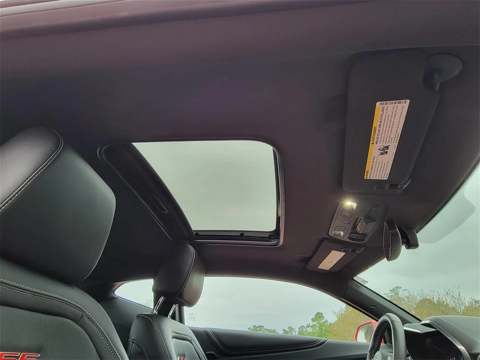 2017 Chevrolet Camaro 6th Gen - Image 30 of 31