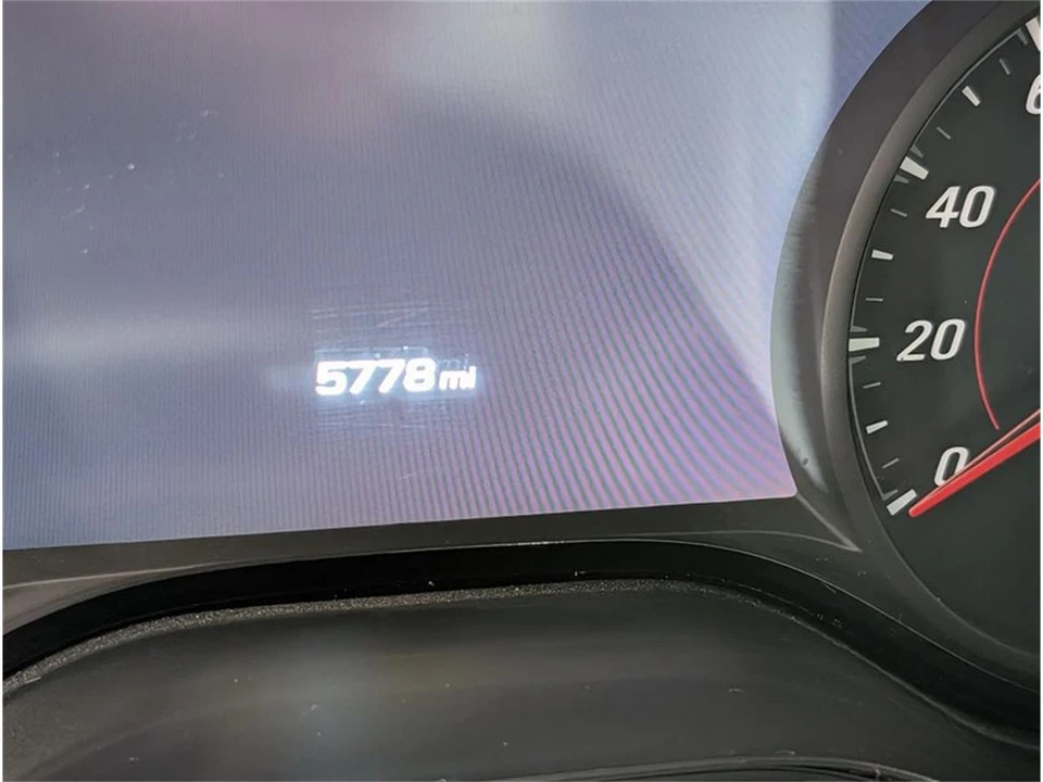 2017 Chevrolet Camaro 6th Gen - Image 10 of 10