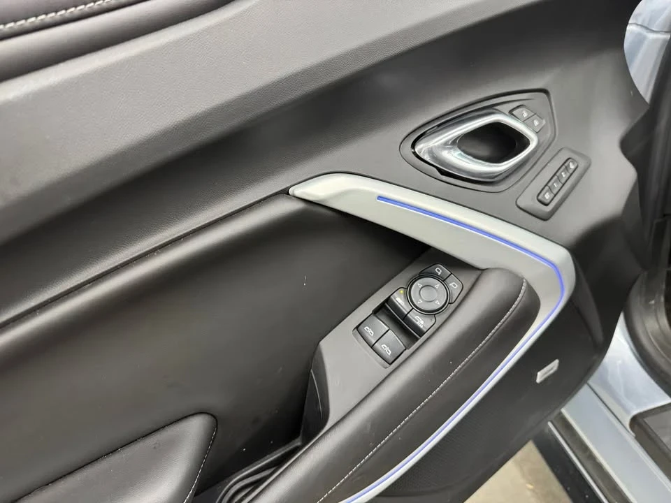 2017 Chevrolet Camaro 6th Gen - Image 16 of 19