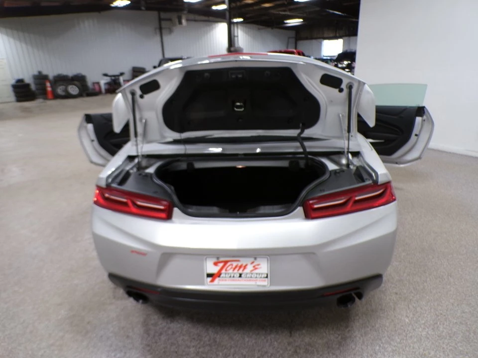 2017 Chevrolet Camaro - Image 12 of 17