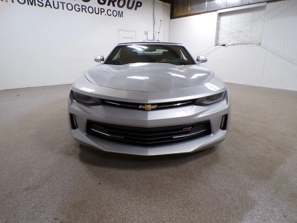 2017 Chevrolet Camaro - Image 8 of 17