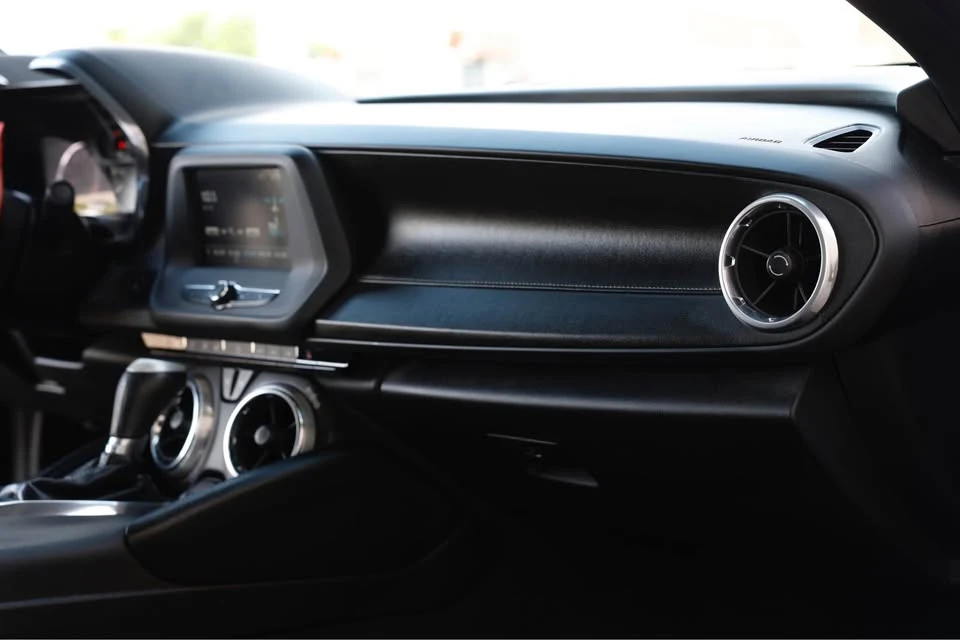 2017 Chevrolet Camaro 6th Gen - Image 9 of 15