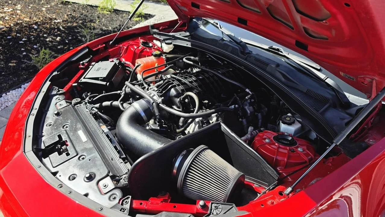 2017 Chevrolet Camaro 6th Gen - Image 8 of 31