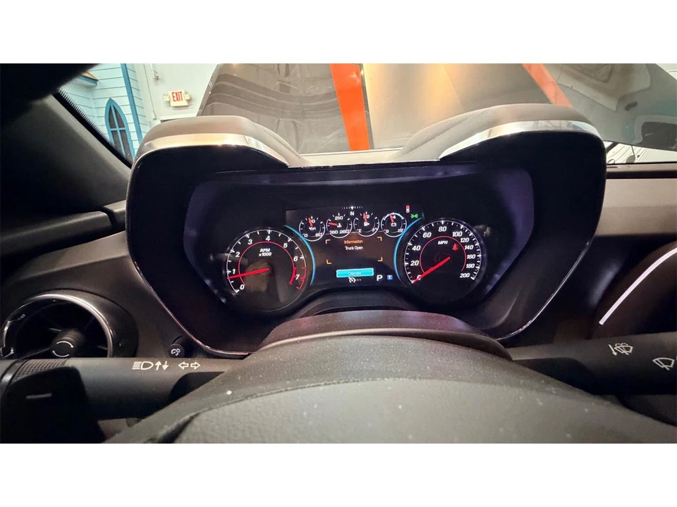 2017 Chevrolet Camaro 6th Gen - Image 9 of 31