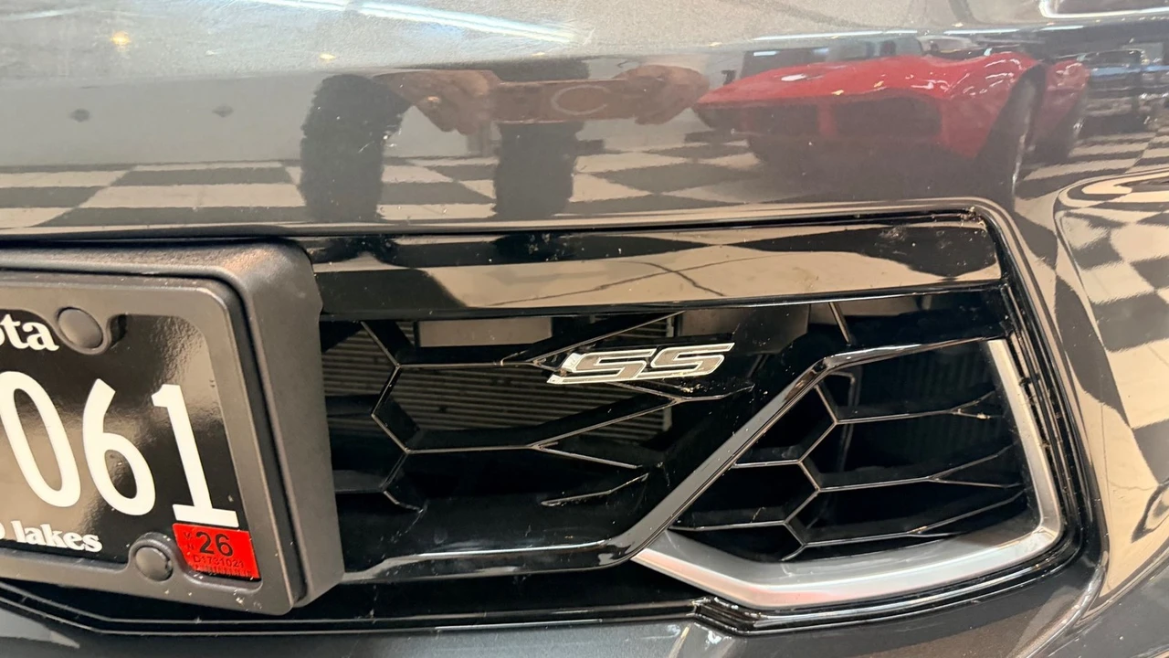 2017 Chevrolet Camaro 6th Gen - Image 15 of 31
