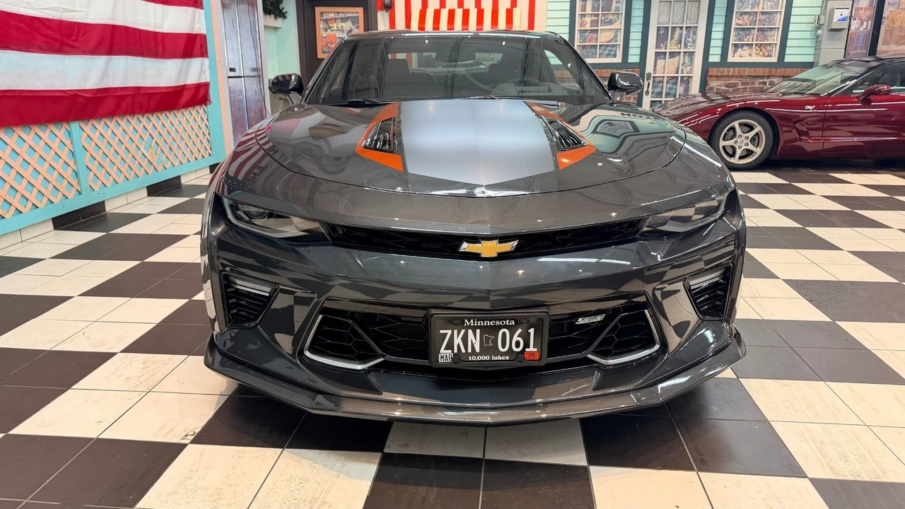 2017 Chevrolet Camaro 6th Gen - Image 2 of 31