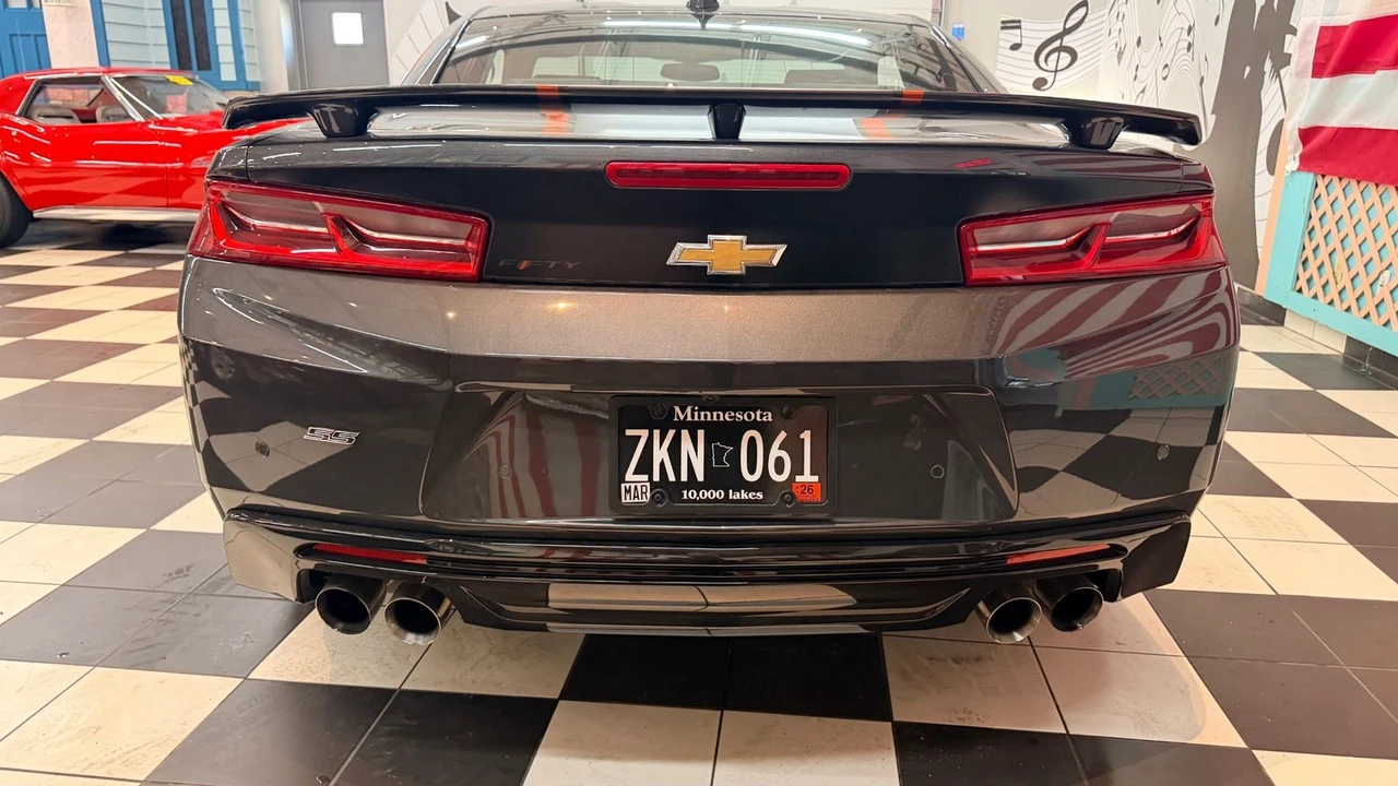 2017 Chevrolet Camaro 6th Gen - Image 22 of 31