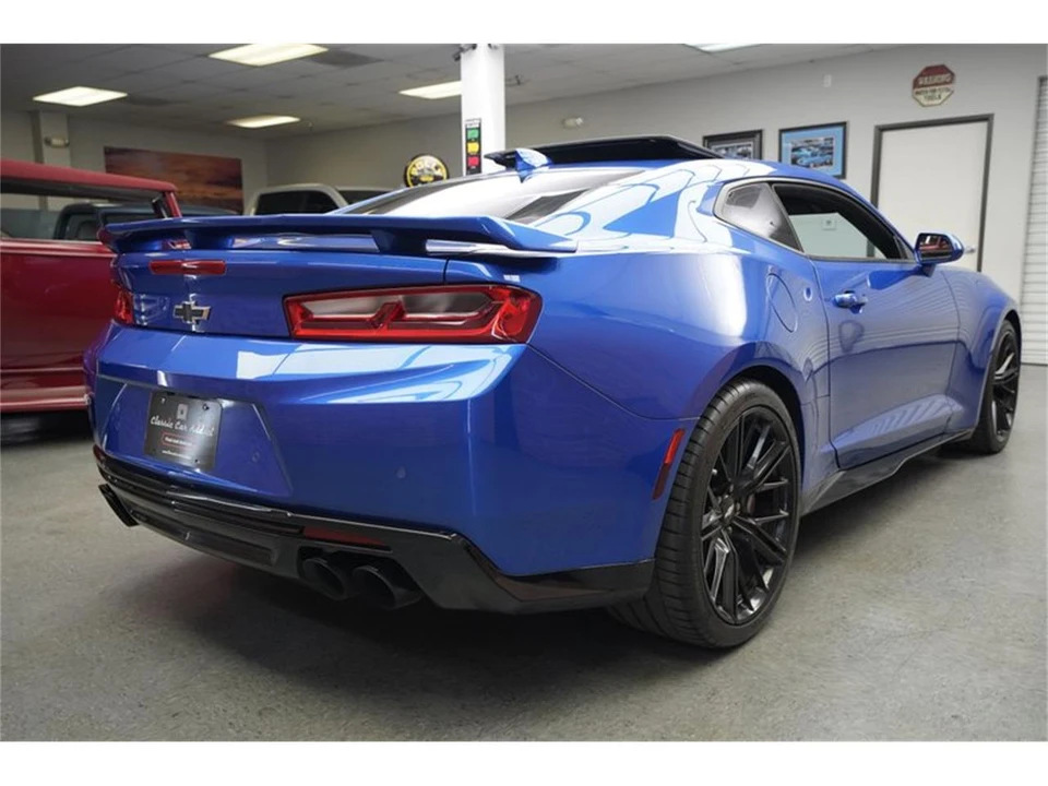 2017 Chevrolet Camaro 6th Gen - Image 10 of 31