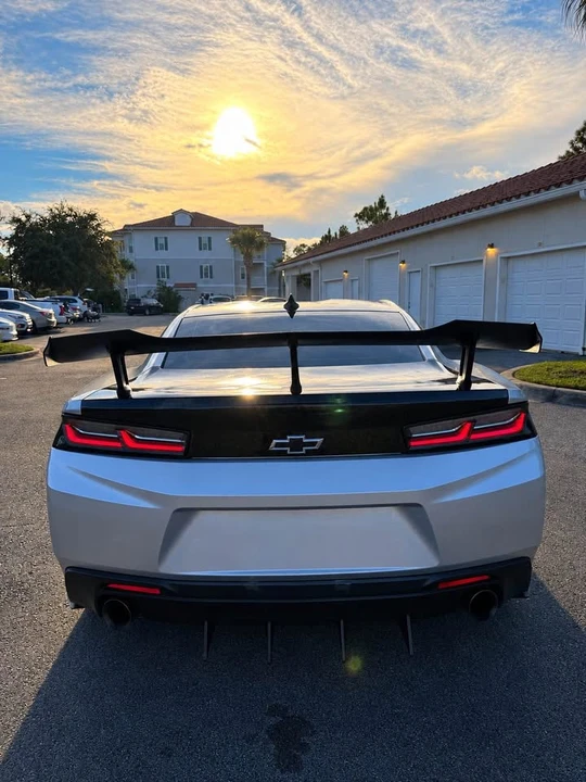 2017 Chevrolet Camaro 6th Gen - Image 10 of 19