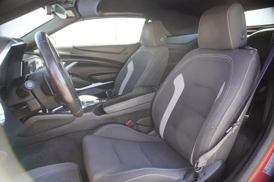 2017 Chevrolet Camaro 6th Gen - Image 8 of 15