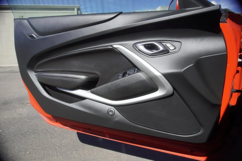 2017 Chevrolet Camaro 6th Gen - Image 14 of 15