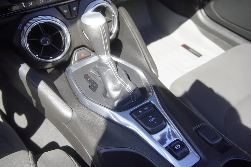 2017 Chevrolet Camaro 6th Gen - Image 13 of 15