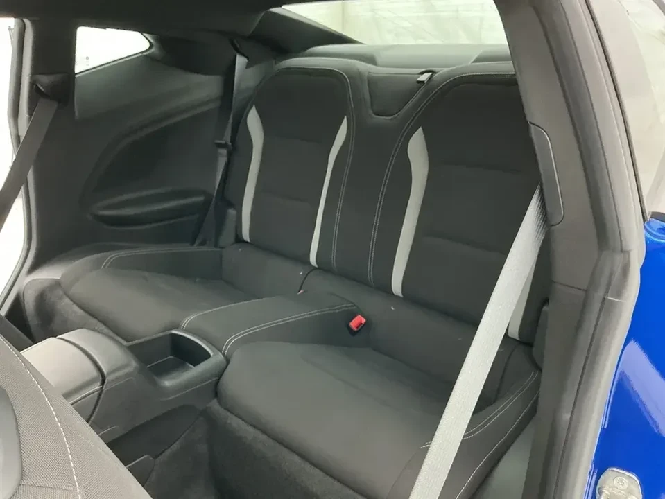 2017 Chevrolet Camaro 6th Gen - Image 9 of 19