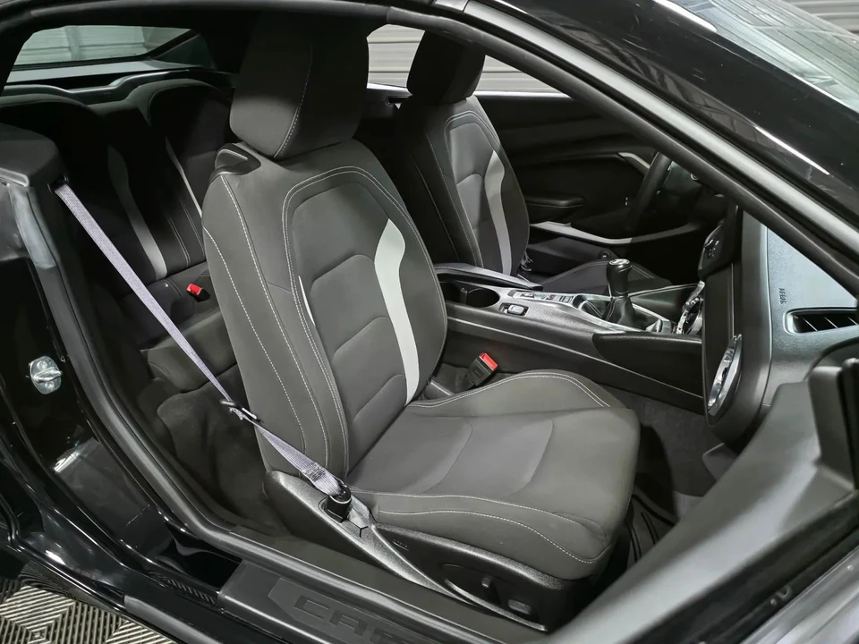 2017 Chevrolet Camaro 6th Gen - Image 16 of 21
